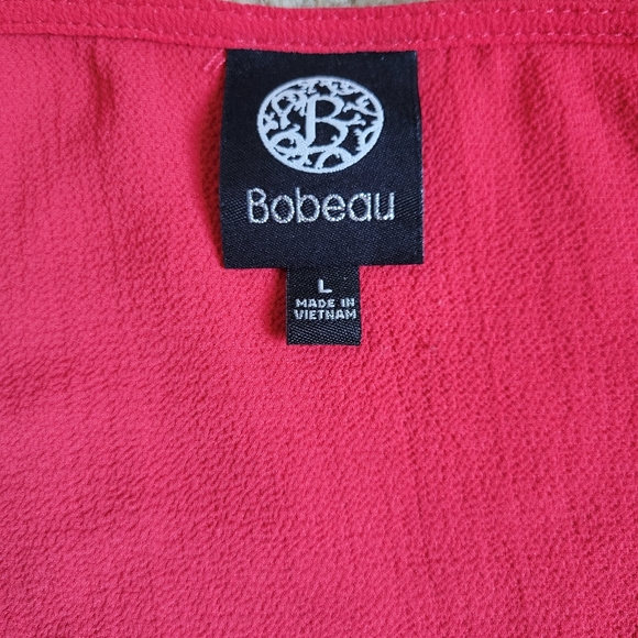 ADORABLE COLD SHOULDER TOP - Picture 2 of 2